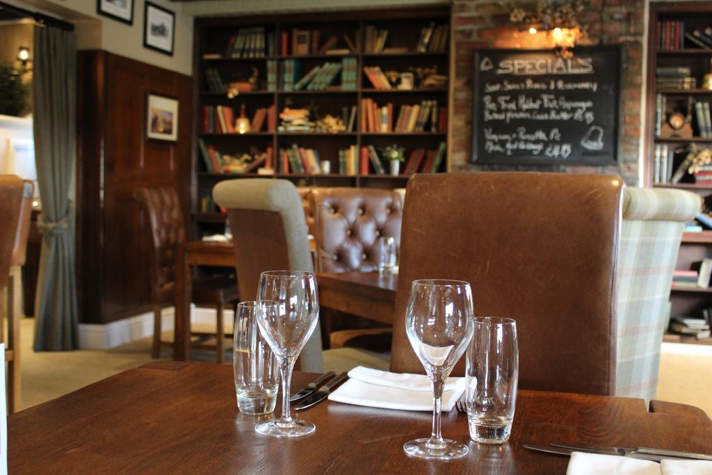 Blue Bell Country Inn Arkendale Экстерьер фото